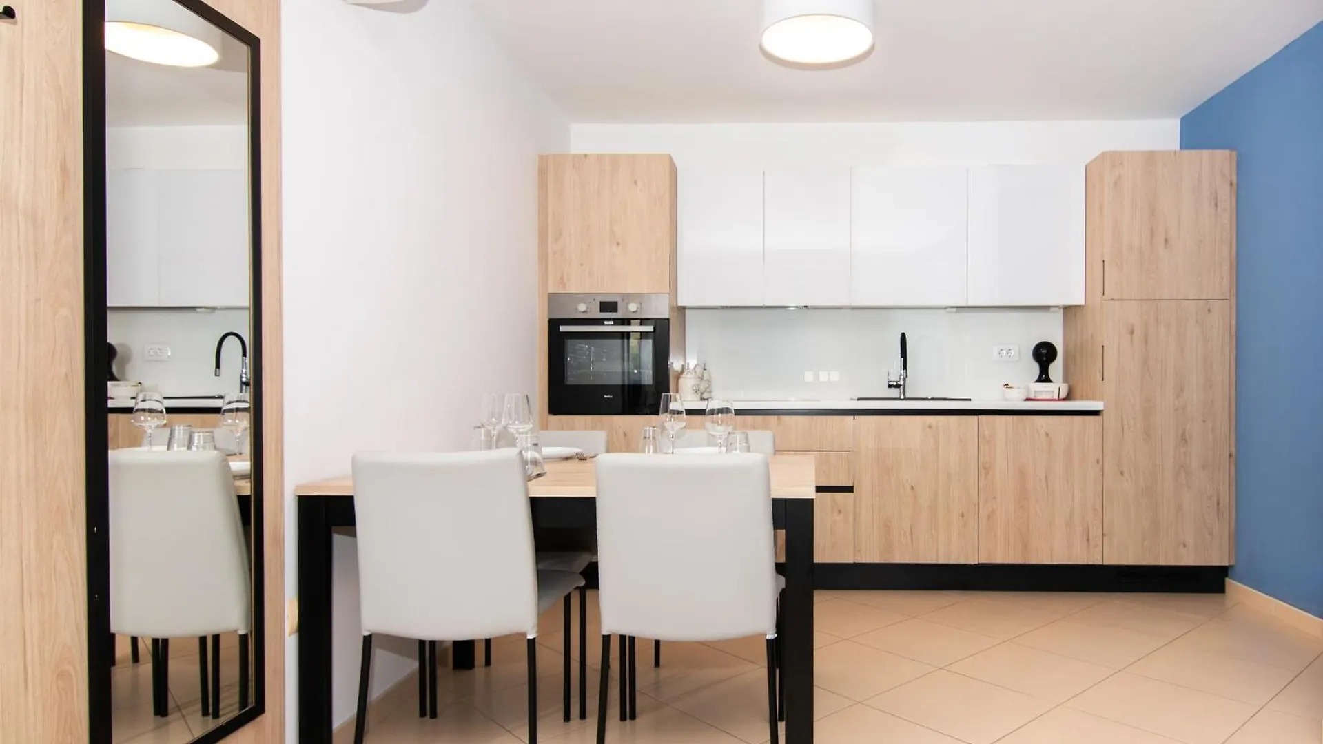 Garden Palace - Vitamin Sea Appartment With Teracce أوماغ كرواتيا