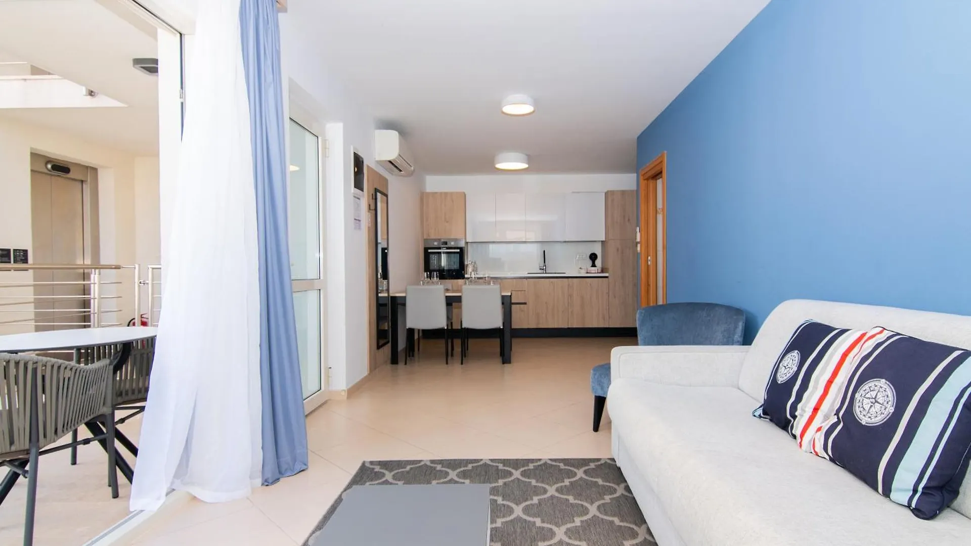 Garden Palace - Vitamin Sea Appartment With Teracce Umag
