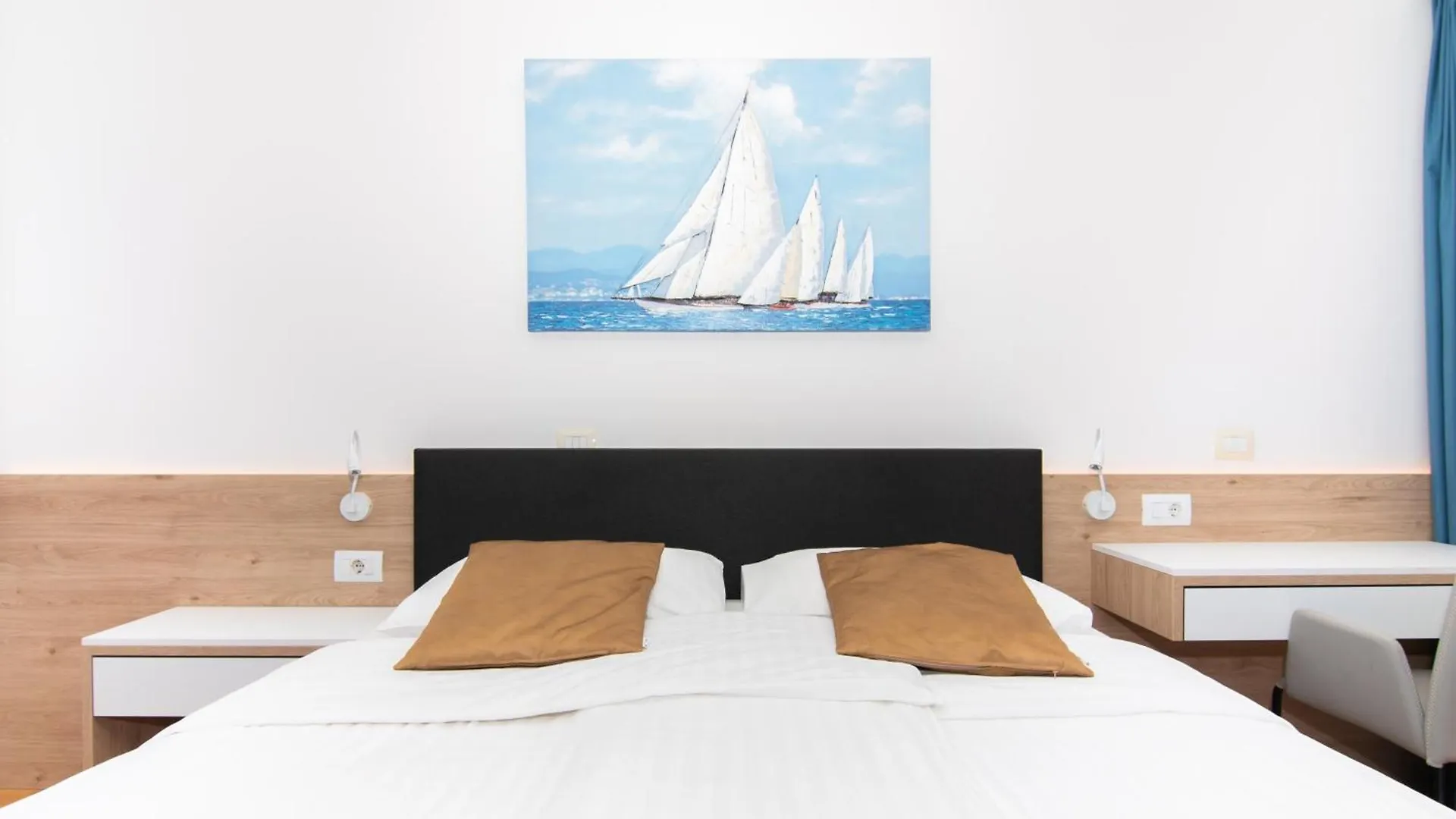 Garden Palace - Vitamin Sea Appartment With Teracce Umag 0*,