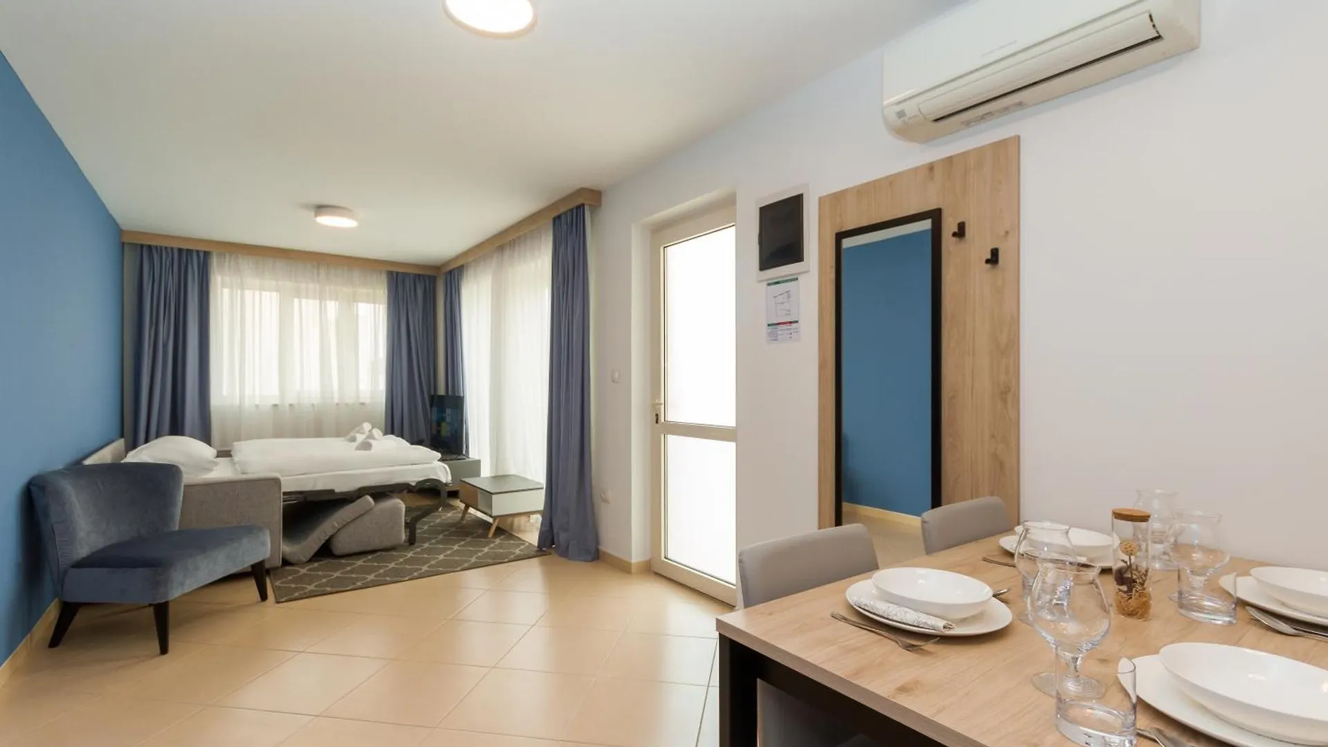 Garden Palace - Vitamin Sea Appartment With Teracce Umag 0*,  Croatia